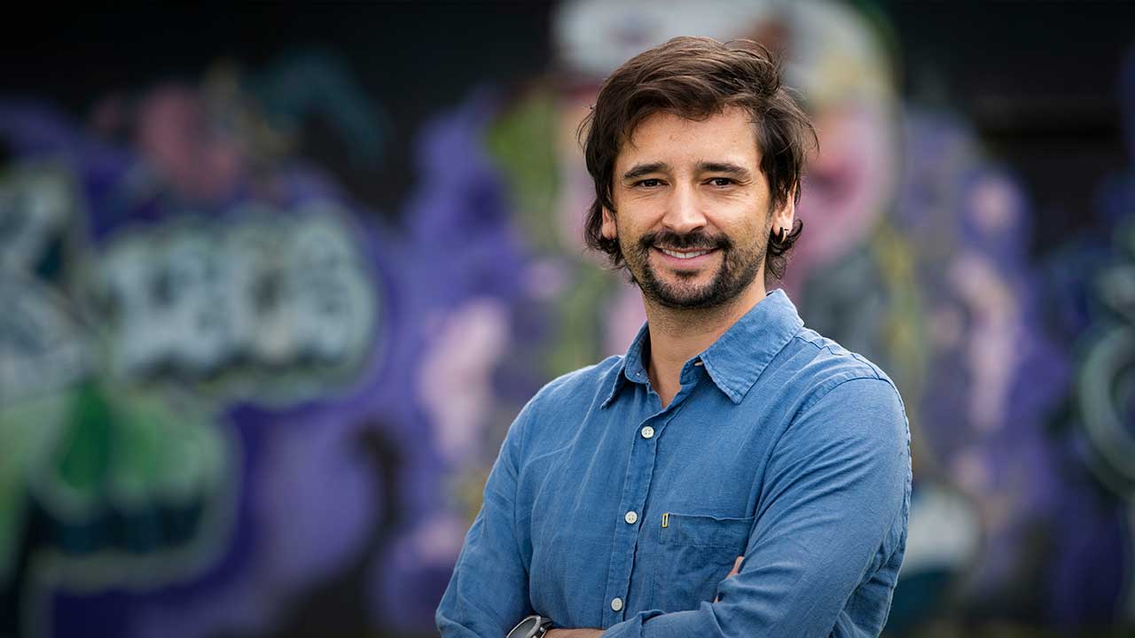 Juan Sebastián Mayorga, ingeniero ambiental uniandino y científico de National Geographic.